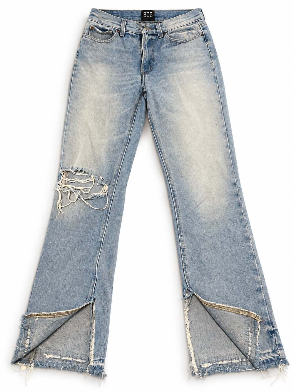 BDG Mid-Rise Bootcut Jean – Distressed Light Wash. Sz 27